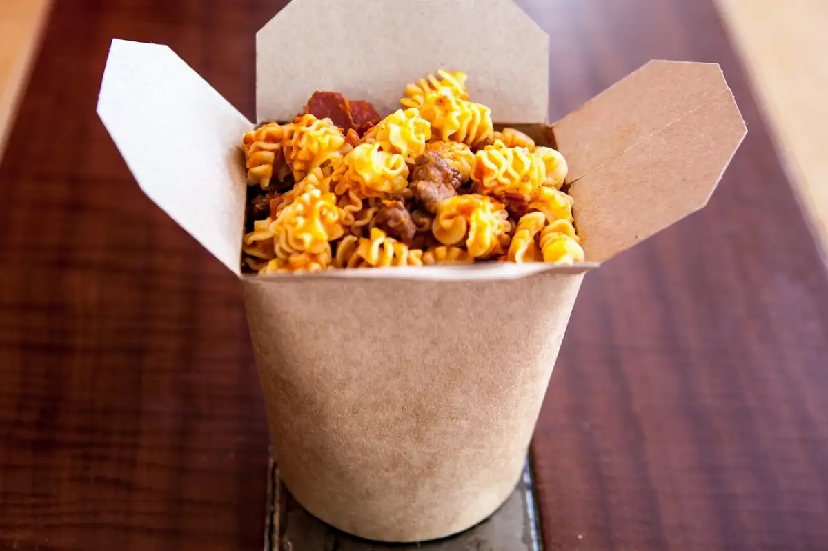 Pasta box (farfale ou penne)